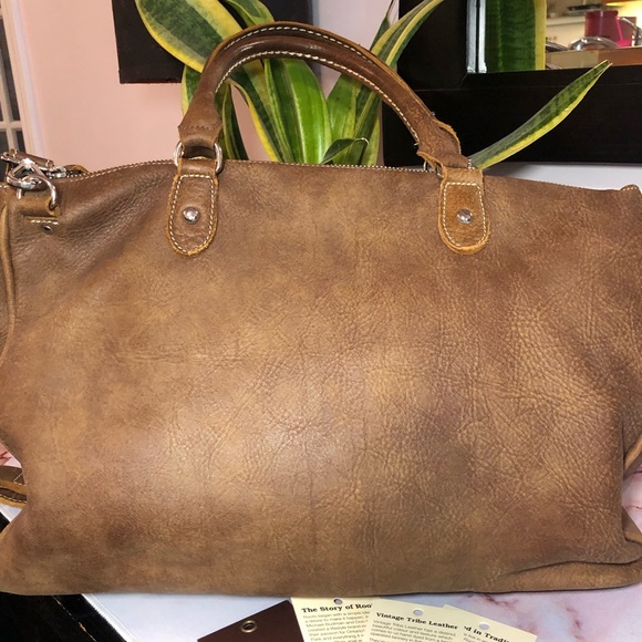 ROOTS grace large Africa tribe crossbody bag - Picture 7 of 12